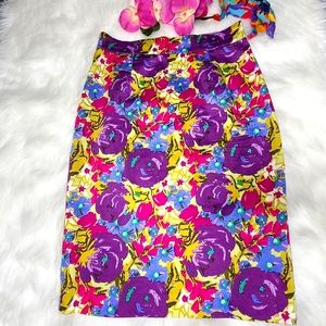 Twelve by Twelve Los Angeles Floral Pencil Skirt Size Small